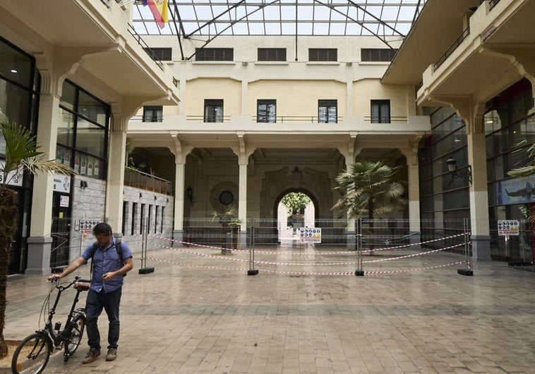 Empiezan las obras para frenar el deterioro de Abastos